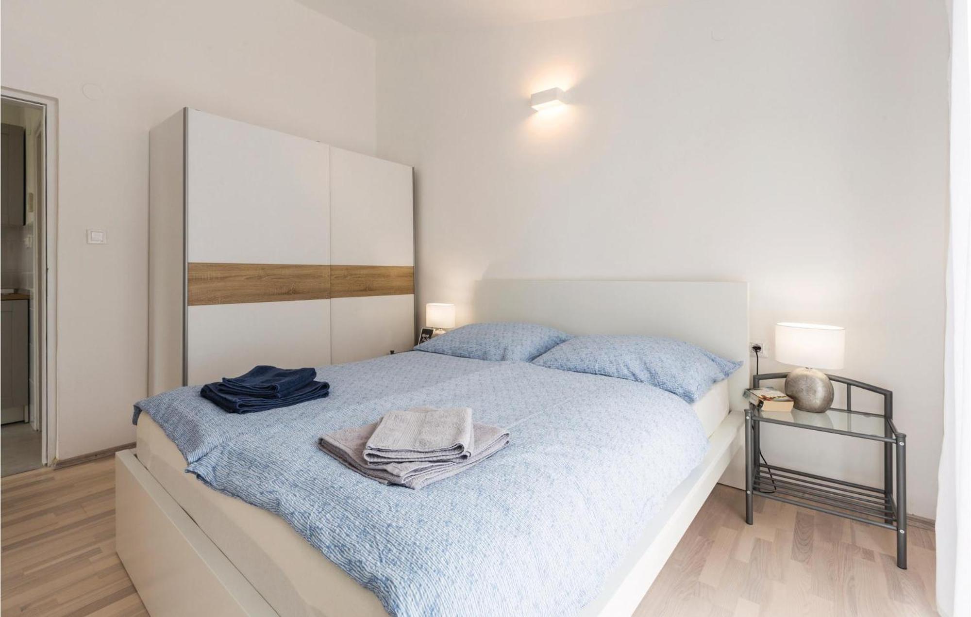 1 Bedroom Amazing In